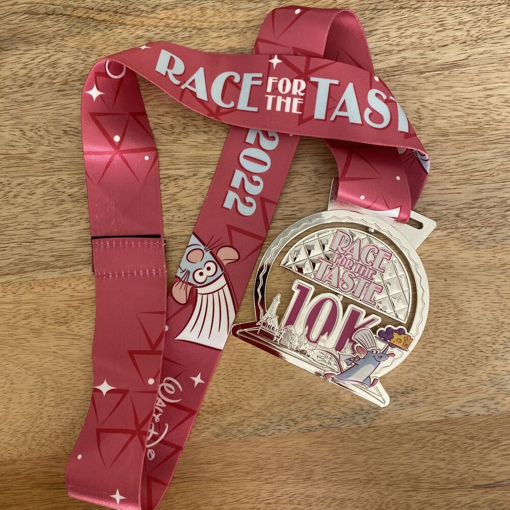 RunDisney 2022 Race For The Taste 10K Finisher Medal